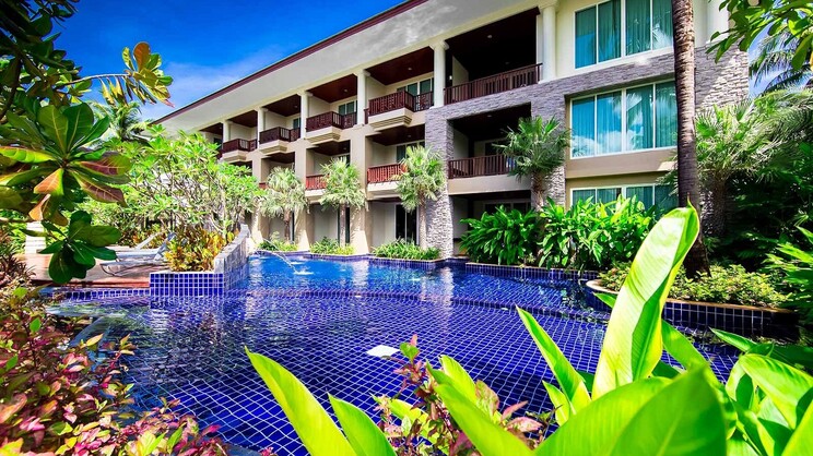 Graceland Khaolak Beach Resort